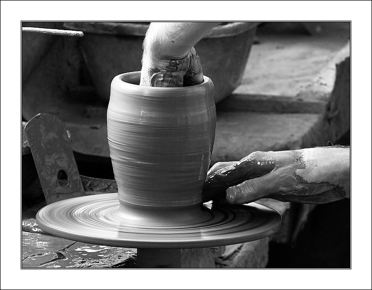 photo "pottery" tags: black&white, misc., 