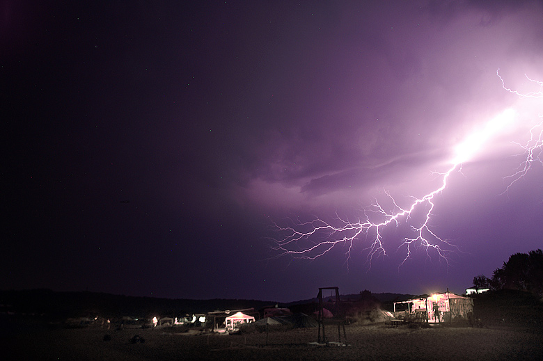 photo "In the beginning of the storm" tags: landscape, night