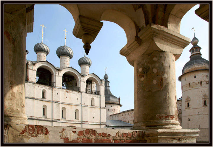 photo "In Rostov Kremlin." tags: architecture, landscape, 