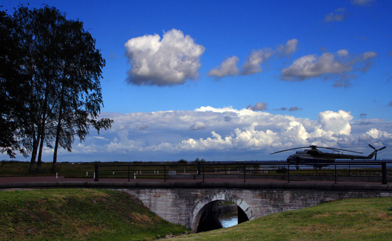 photo "Landscape with helicopter (2)" tags: landscape, 