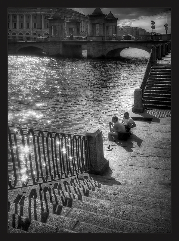 photo "Two" tags: city, black&white, 