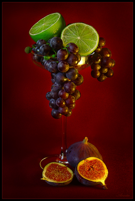 photo "Figs, grapes and Lime" tags: still life, 