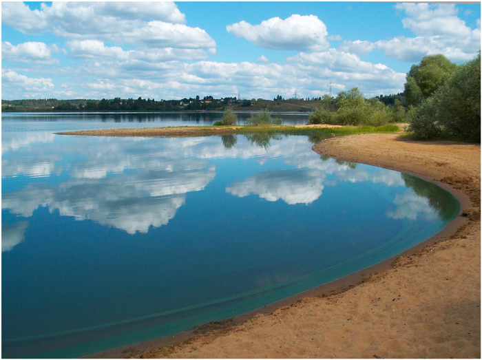 photo "In mirror of river" tags: landscape, clouds, water