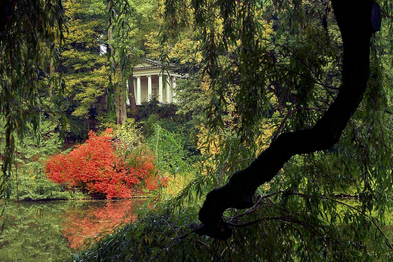 photo "***" tags: architecture, landscape, autumn