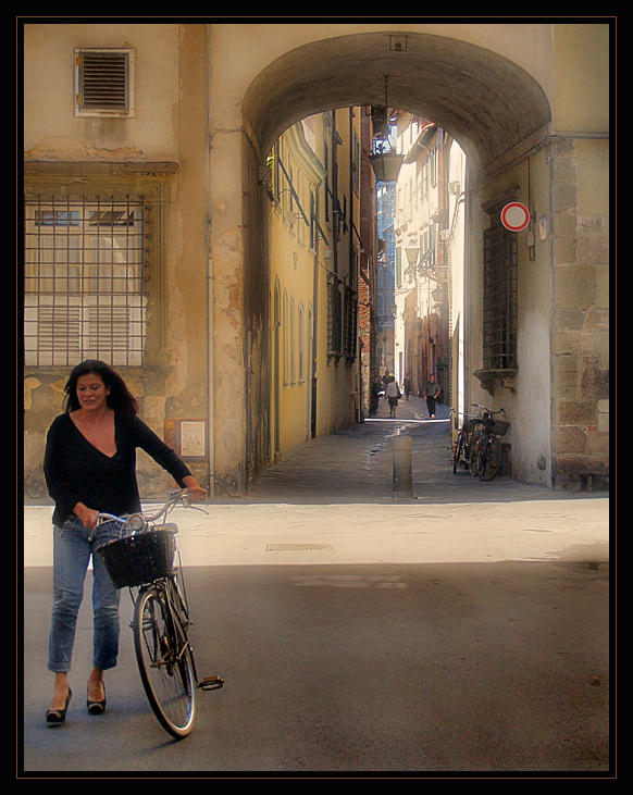 photo "Lucca" tags: architecture, travel, landscape, Europe