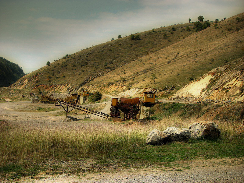 photo "the last ones" tags: landscape, technics, mountains