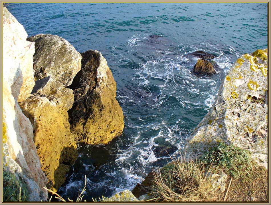 фото "Rocks and sea - 1" метки: фрагмент, природа, 