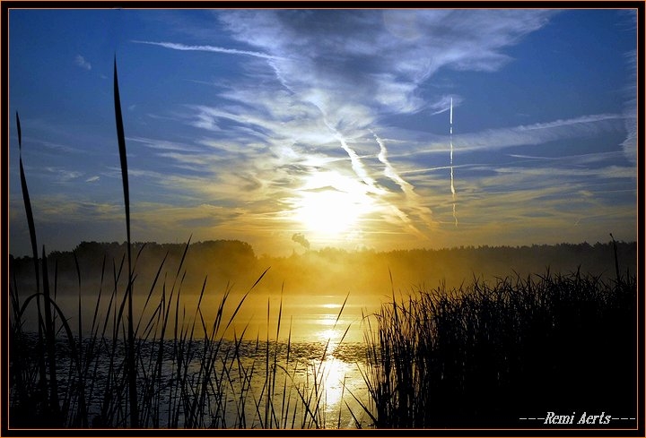 photo "behind the sheer" tags: landscape, autumn, clouds