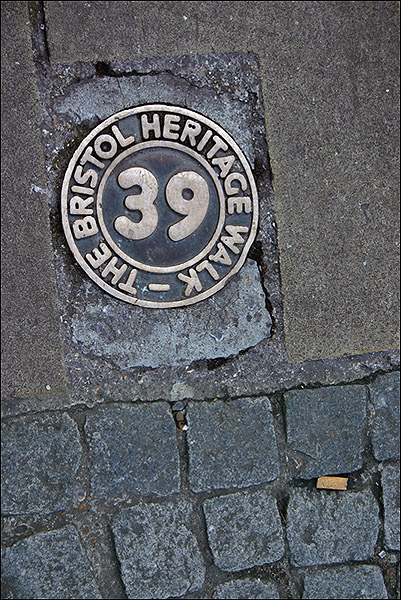 photo "Heritage walk," tags: city, abstract, 