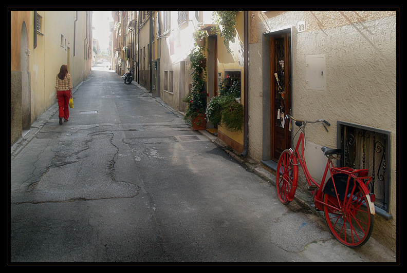 photo "Italian accent" tags: architecture, travel, landscape, Europe