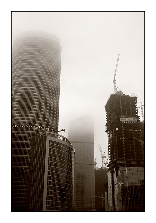 photo "Mist" tags: architecture, city, landscape, 