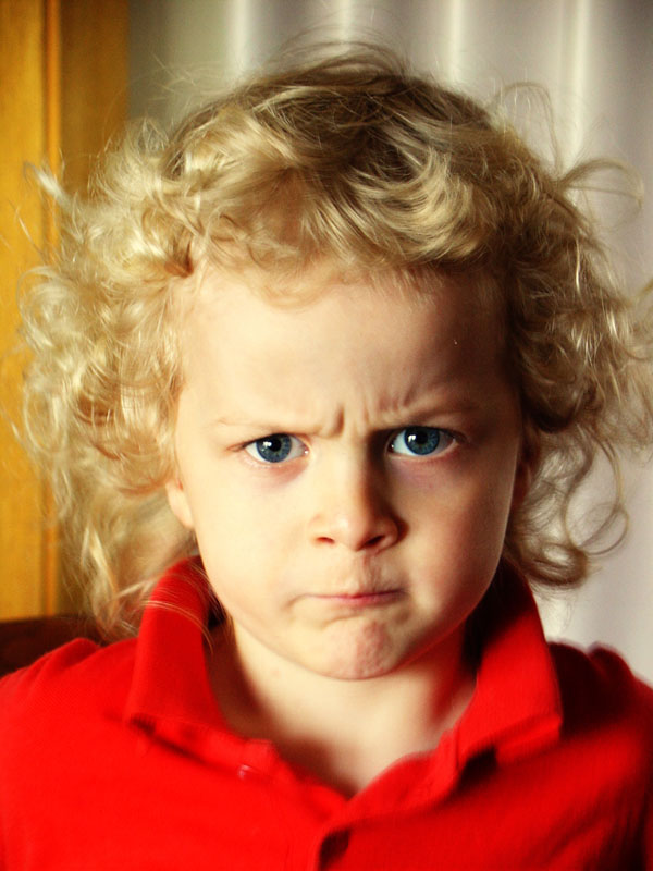 photo "me angry...me hate you!" tags: portrait, children