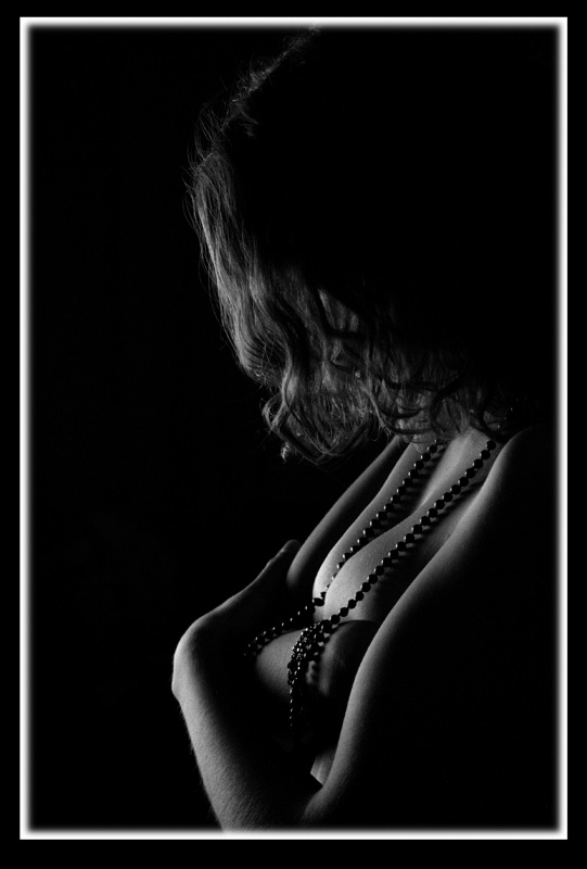 photo "***" tags: portrait, black&white, woman