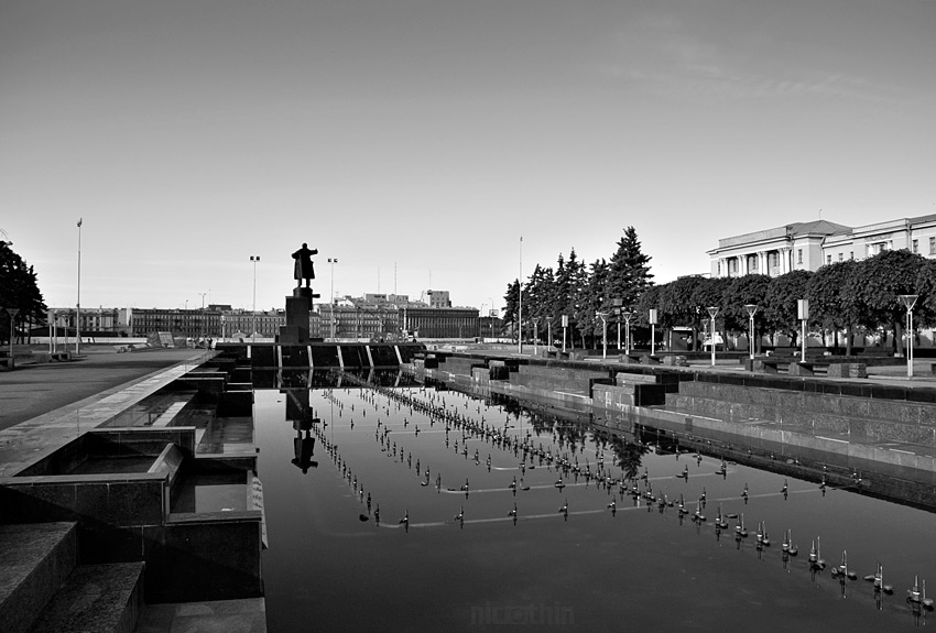 photo "Leningrad" tags: city, black&white, 