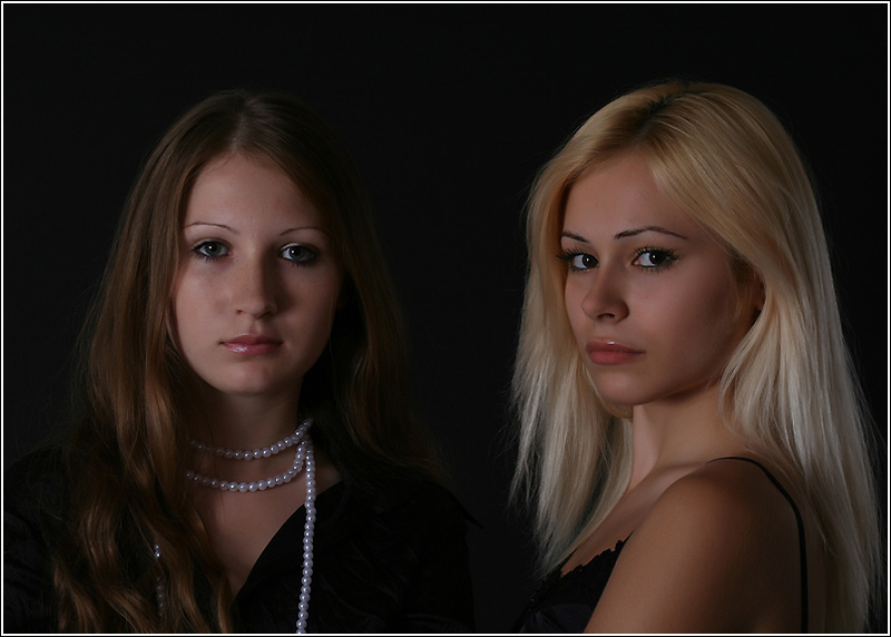 photo "Girlfriends" tags: glamour, portrait, woman