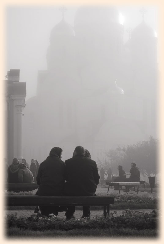 фото "Возле храма..." метки: архитектура, пейзаж, 