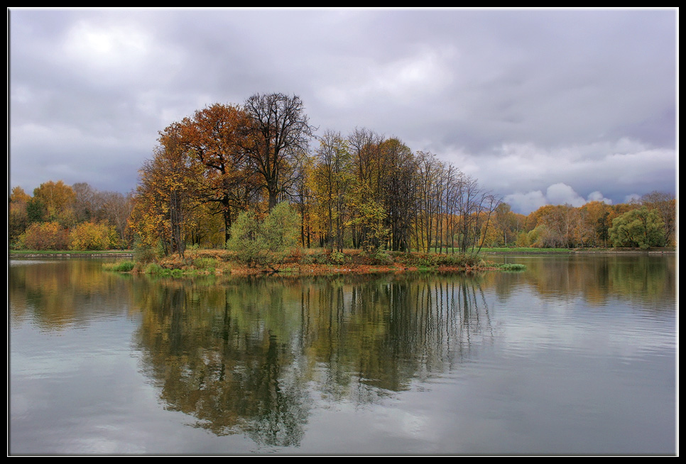 photo "small island" tags: landscape, autumn, water