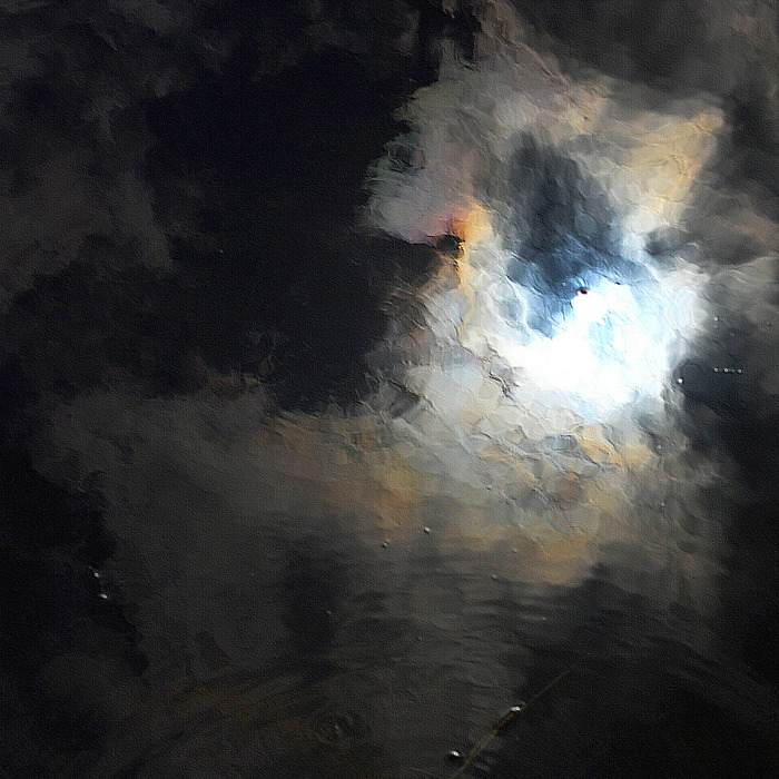 photo "A little sun and clouds in warm water" tags: abstract, landscape, water