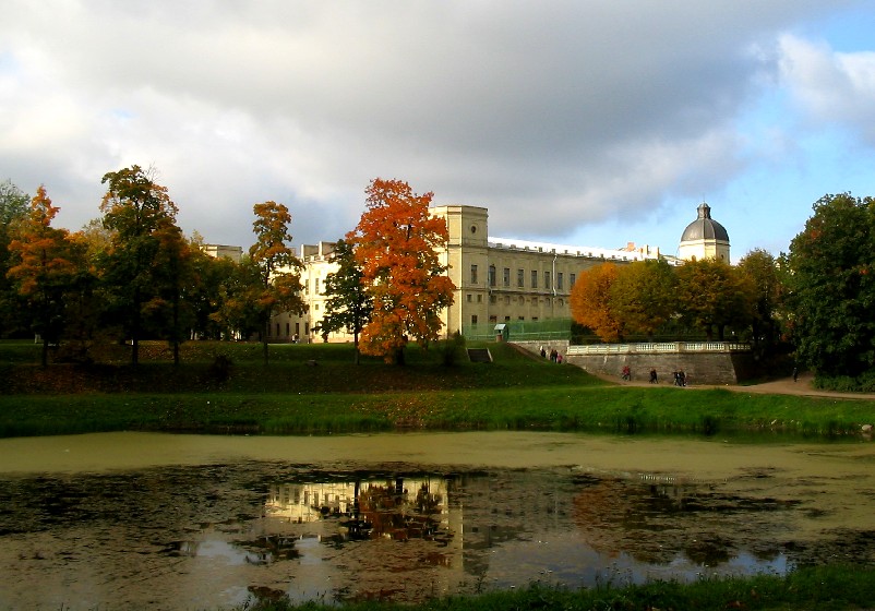 photo "Harmony" tags: architecture, landscape, autumn