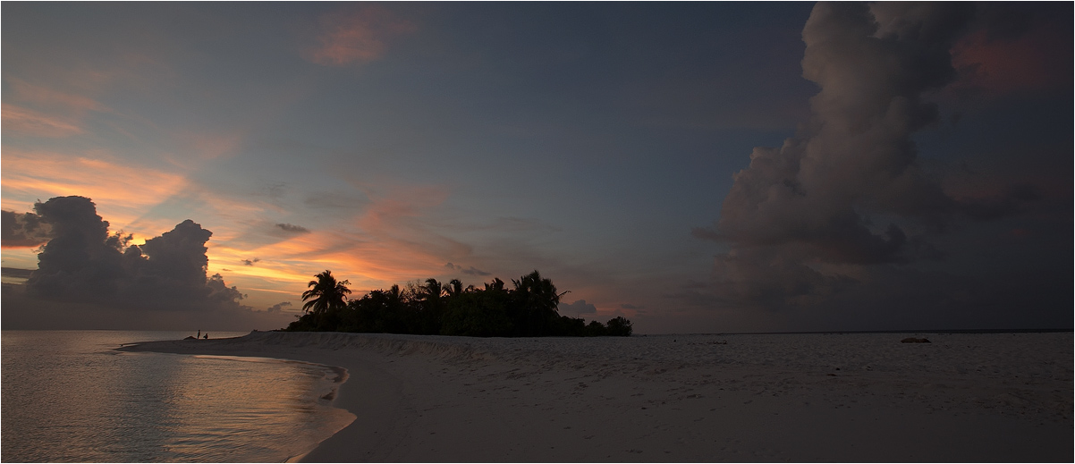 photo "Last beam" tags: landscape, sunset, water