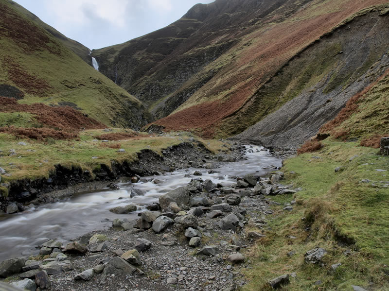 фото "Path to the Grey Mare's Tail, Scottish Borders" метки: пейзаж, вода, горы
