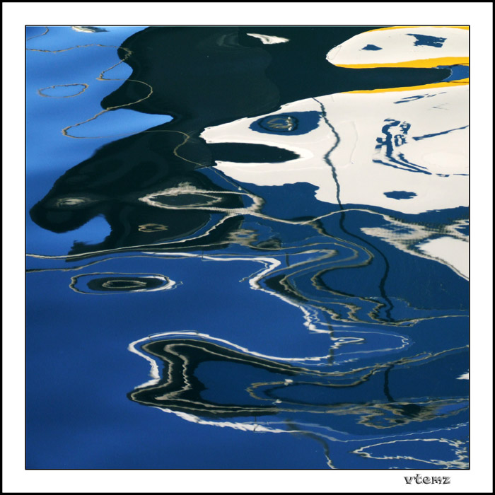 photo "Painting with reflections(7)" tags: abstract, 