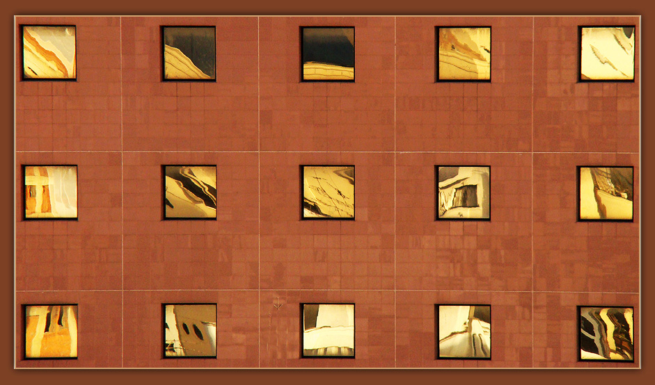 photo "Reflexes in windows..." tags: architecture, abstract, landscape, 