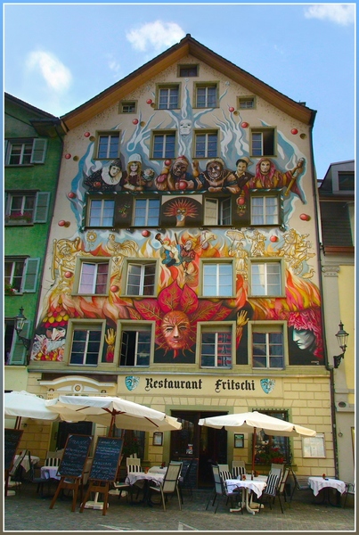 photo "Small house in Lucerne." tags: architecture, travel, landscape, Europe