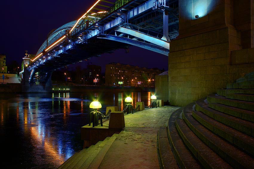 photo "The bridge by Bogdan Hmelnitsky in Moscow" tags: architecture, city, landscape, 