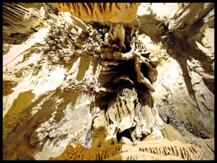 photo "Cave Garcia" tags: interior, travel, North America