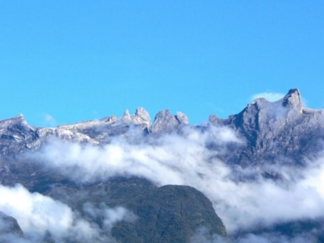 photo "Mt.Kinabalu" tags: landscape, mountains