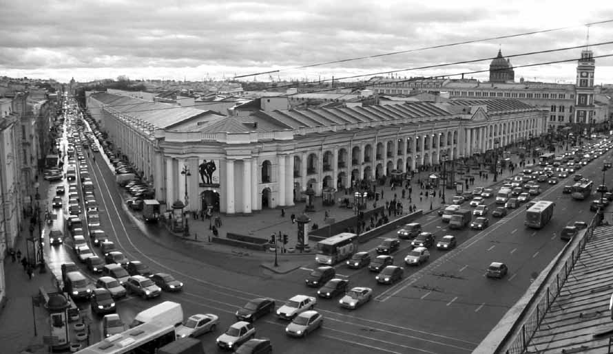 photo "the St.Petersburg' tick" tags: city, black&white, 