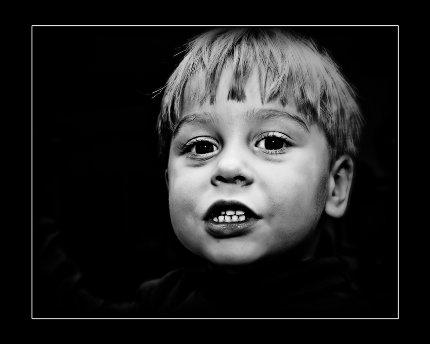 photo "Andrei" tags: portrait, black&white, children