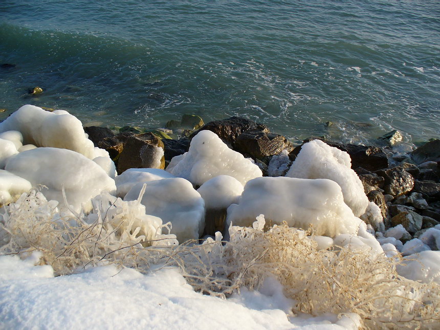 photo "warm ice" tags: landscape, winter