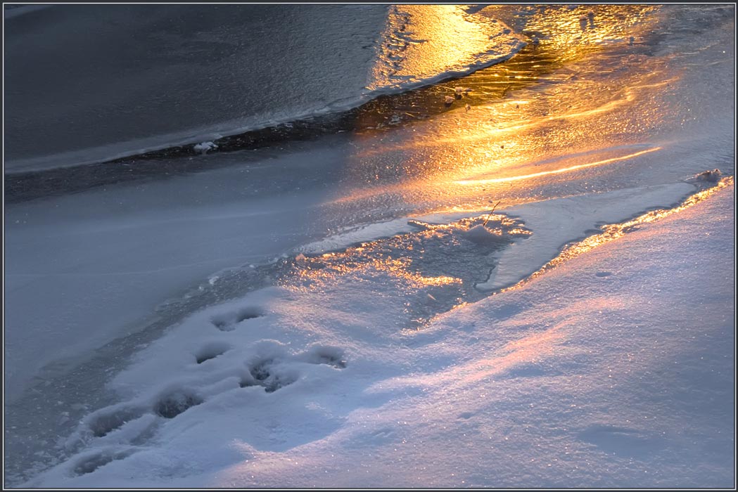 photo "Footmarks of shadows" tags: misc., abstract, 