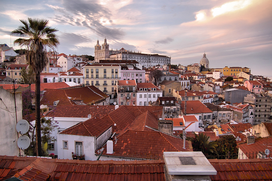 photo "In love with Lisbon" tags: architecture, landscape, 