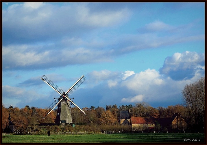 photo "bleu sky" tags: landscape, architecture, clouds