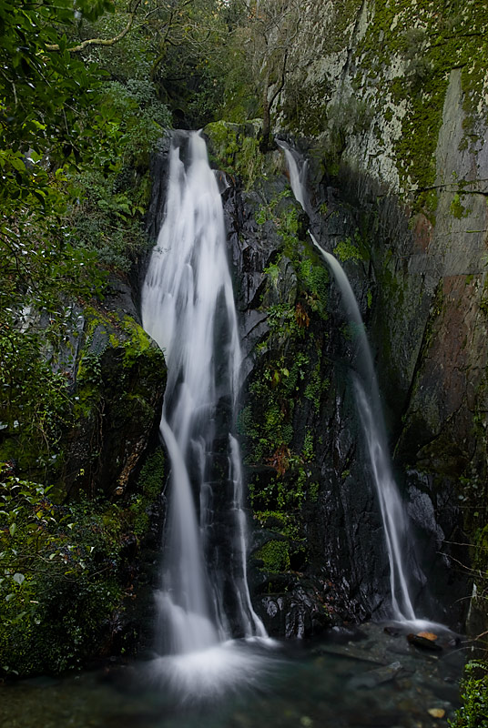 photo "Fraga da Pena's waterfall" tags: landscape, water