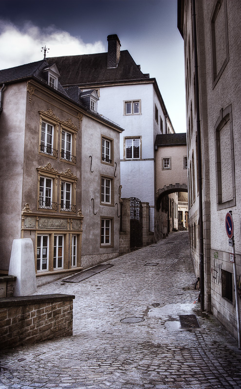 photo "Luxembourg lonely ..." tags: travel, architecture, landscape, Europe