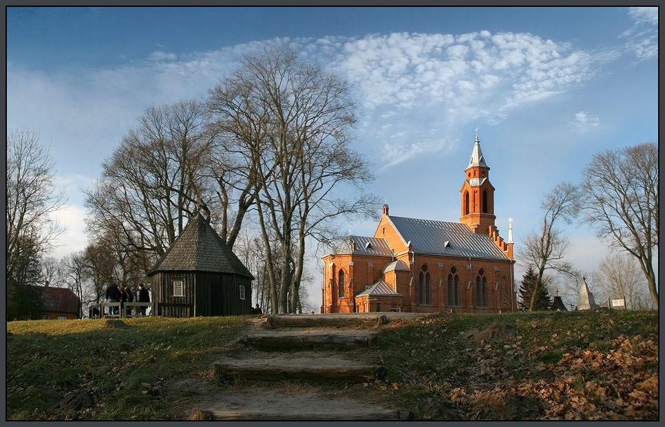 photo "Kernave." tags: architecture, travel, landscape, Europe