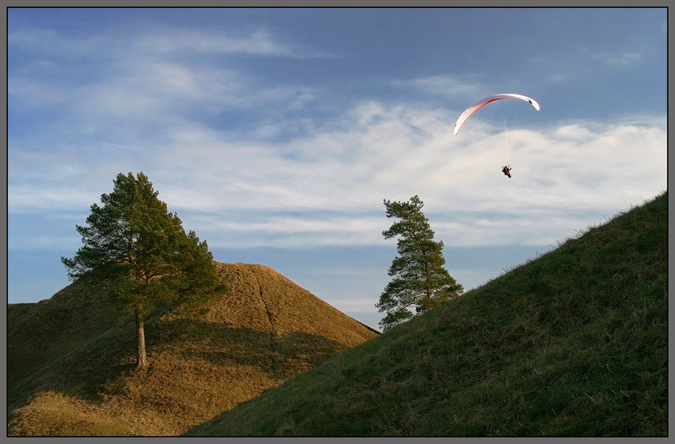 photo "Flying." tags: travel, landscape, Europe