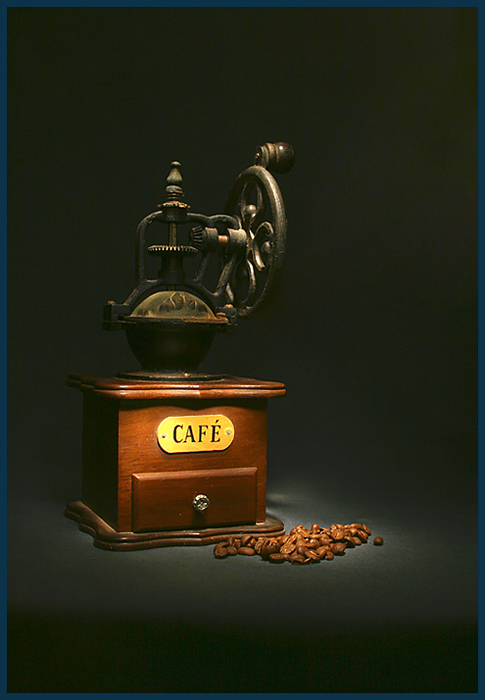 photo "The Bean Grinder" tags: still life, misc., 