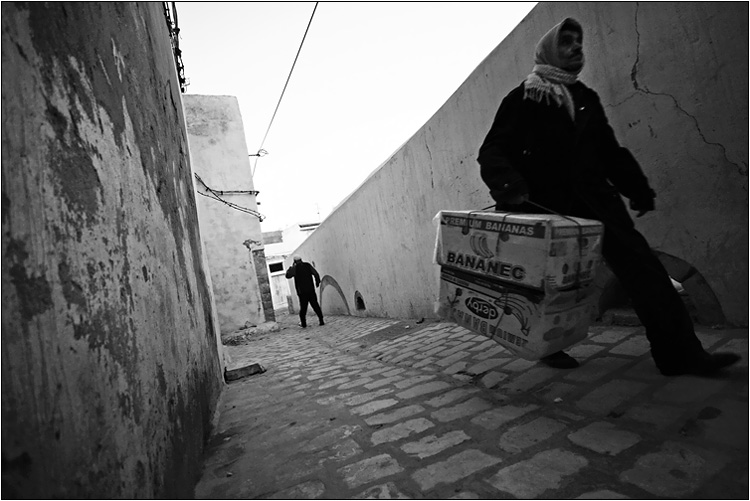 photo "Alley-way #1" tags: black&white, genre, 