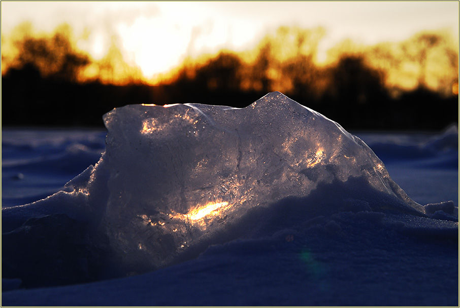 photo "Iceberg" tags: macro and close-up, landscape, winter