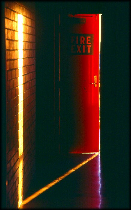 photo "Fire Exit" tags: city, interior, 
