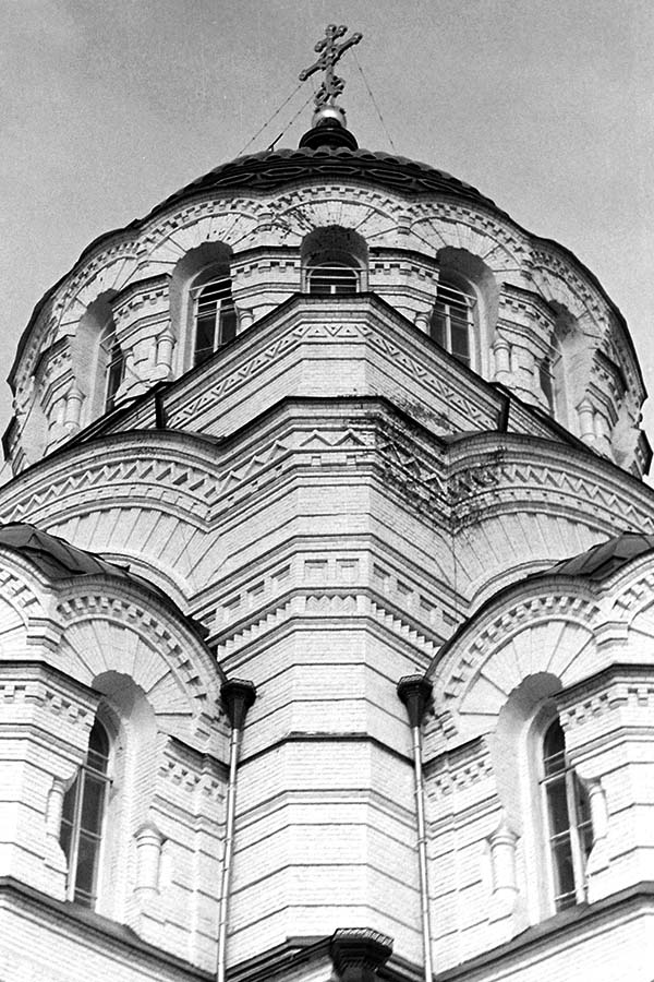 photo "St. Vladimir's Cathedral" tags: architecture, black&white, landscape, 