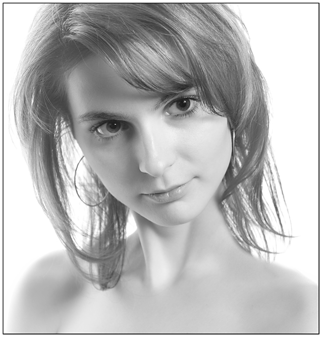 photo "***" tags: portrait, black&white, woman