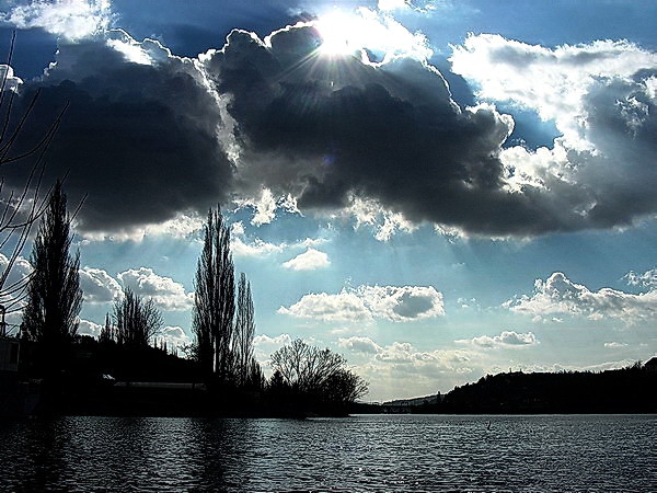 фото "Влтава а облака" метки: пейзаж, вода, облака
