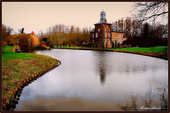 photo "castle Rullingen" tags: architecture, landscape, spring