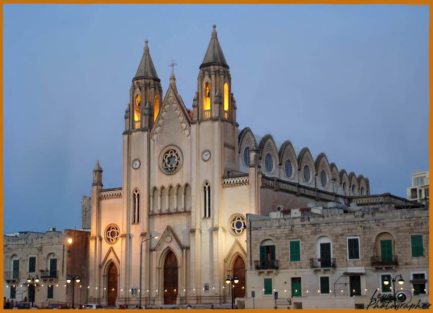 photo "Maltese church" tags: travel, Europe